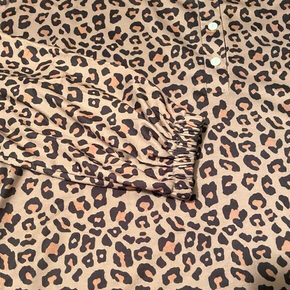 Nwt LEOPARD PRINT PAJAMA SET LONG SLEEVE ROUND NECK DRAWSTRING SHORTS SIZE MED - Picture 4 of 14